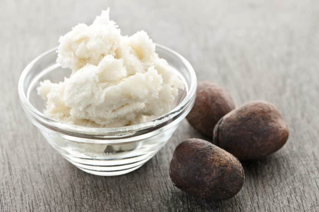 Beurre de karité, indispensable pour la création de votre crème nourrissante pour le corps